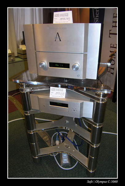 2006 - 03 - Sofitel 2006 - Audio analog - 124.JPG